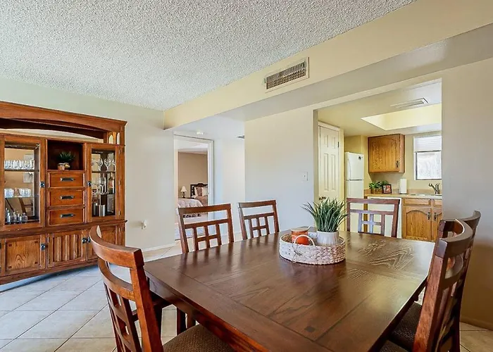 Holiday home Cozy 2 Bedroom With Golf Course Views Mesa