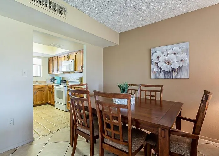 Cozy 2 Bedroom With Golf Course Views * Mesa