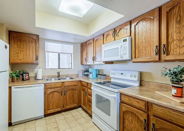 Cozy 2 Bedroom With Golf Course Views * Mesa